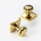 The Emsbury — Fluted Knob