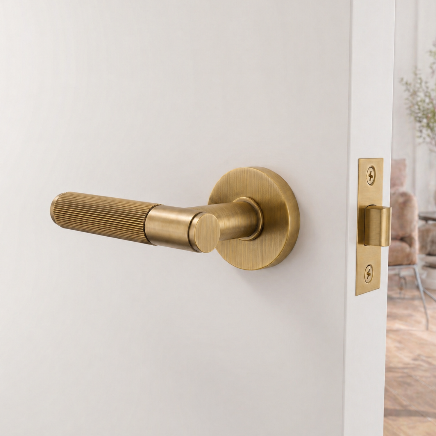 The Alcott Studio — Reeded Handle