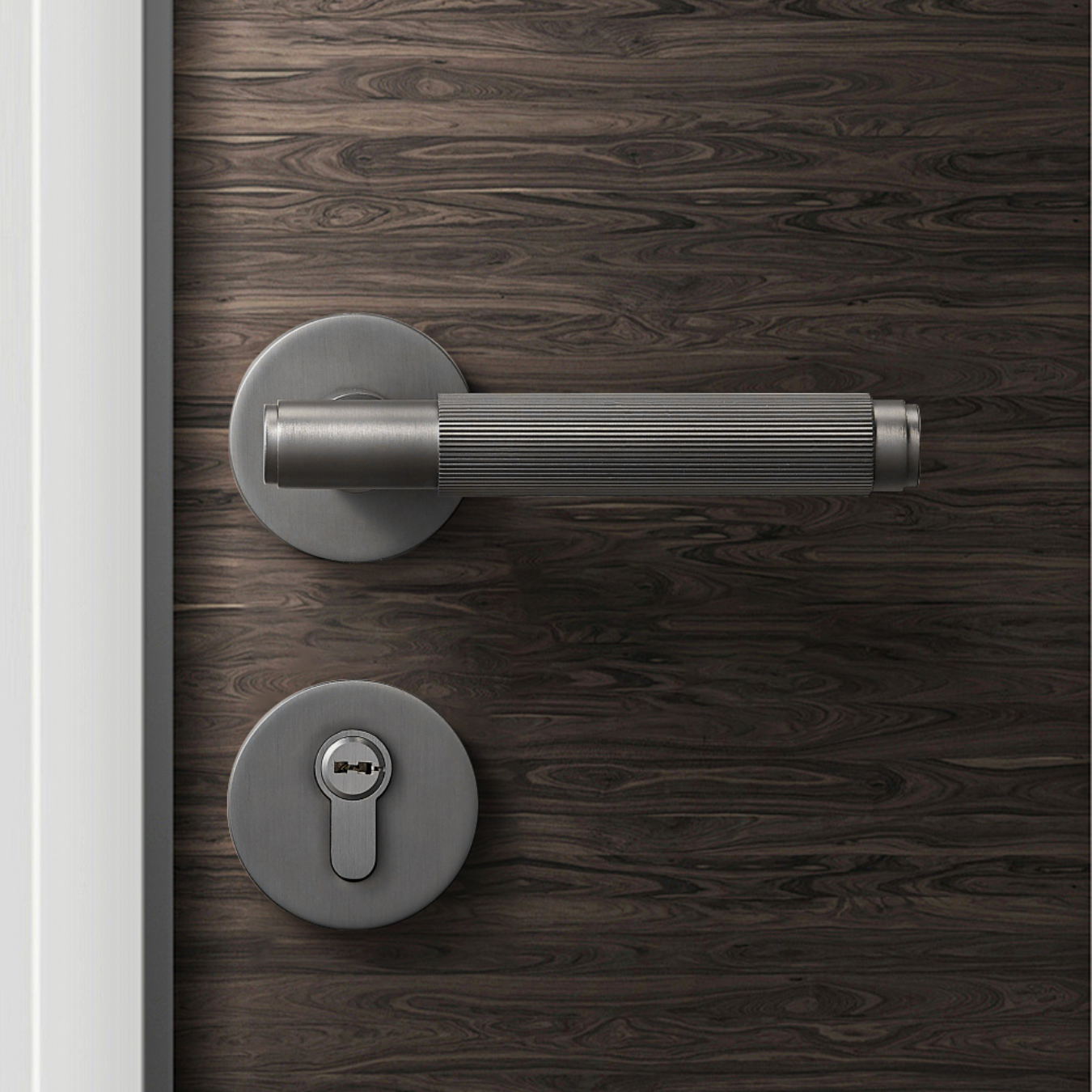 The Alcott — Reeded Handle