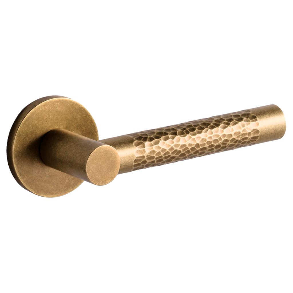 The Granada — Hammered Handle