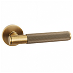 The Alcott Studio — Reeded Handle