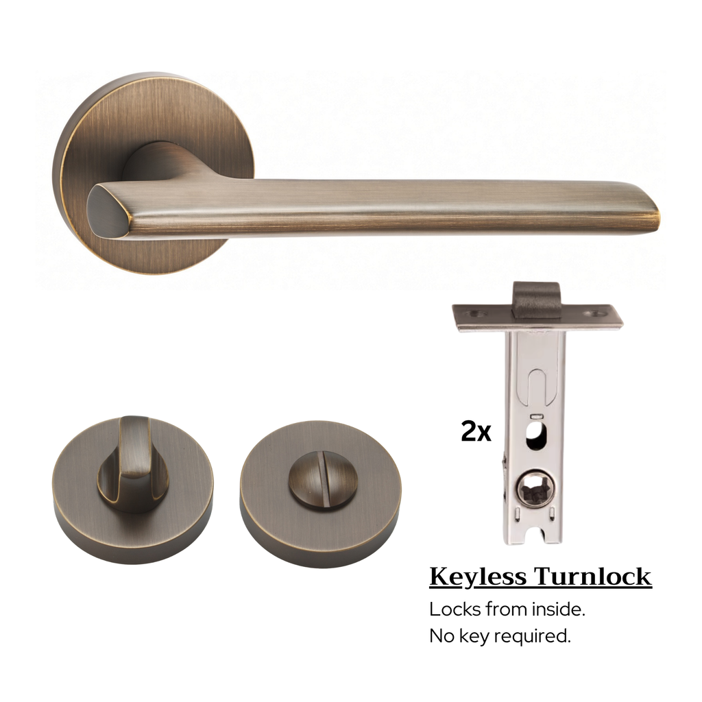 The Langley — Smooth Solid Brass Handle Set