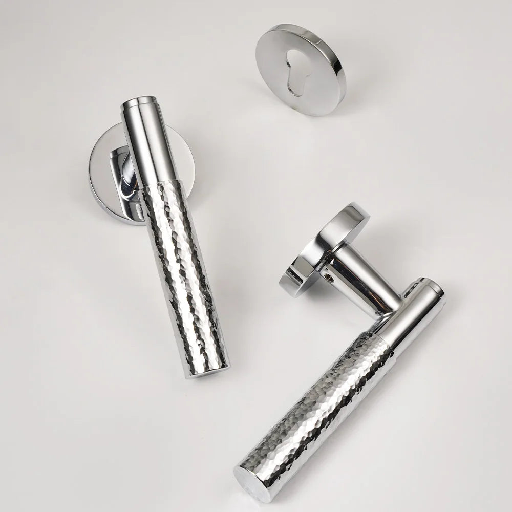 The Siena – Hammered Handle