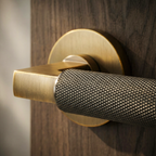 The Marlowe — Knurled Handle