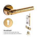 The Ferrara — Hammered Handle